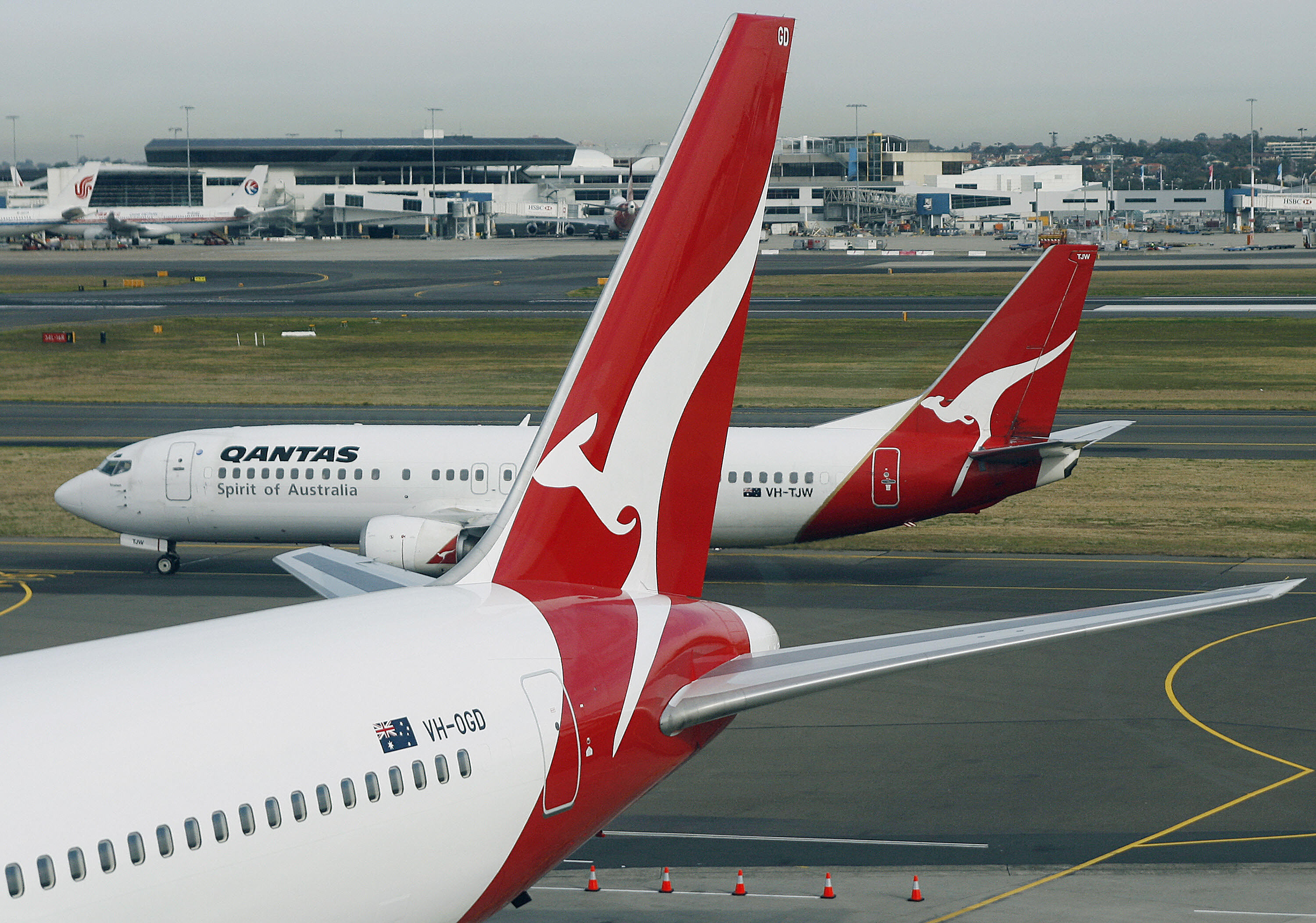 Qantas Just Sold 1000 FullyStocked Boeing 747 Drinks